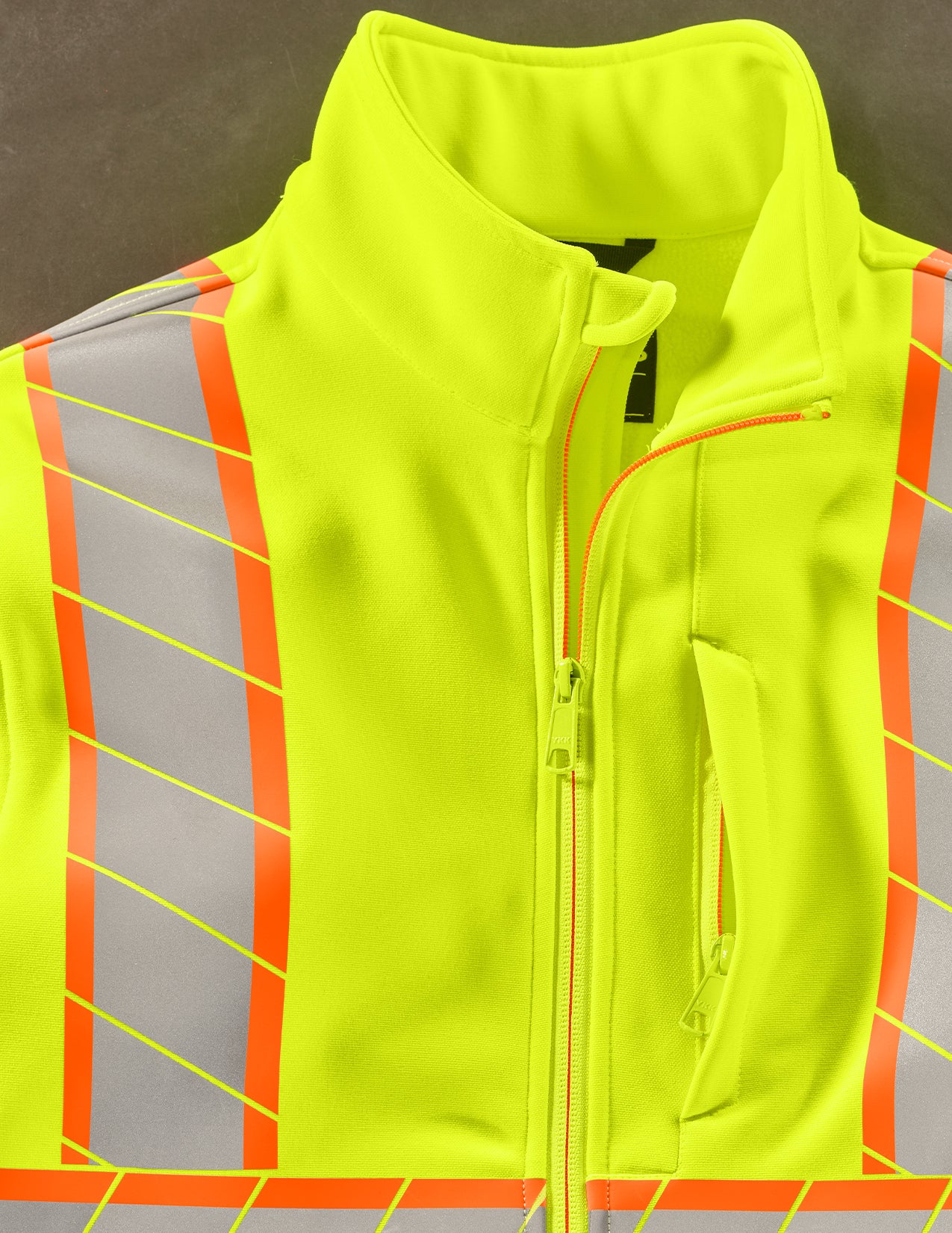 High Visibility Softshell Jacket Class 2 - Image 6